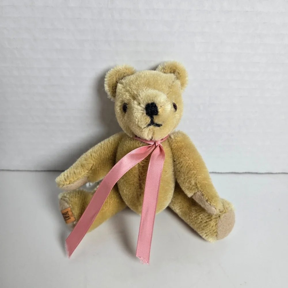 Vintage Merrythought American Girl Samantha's Birthday Mohair Jointed Teddy Bear